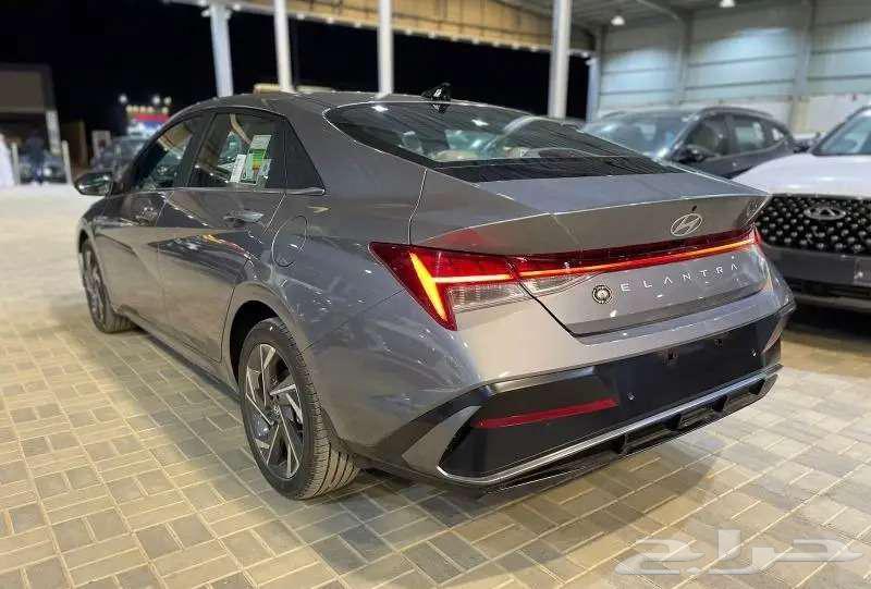 Hyundai Elantra 2.0 Comfort 202563204921585538113