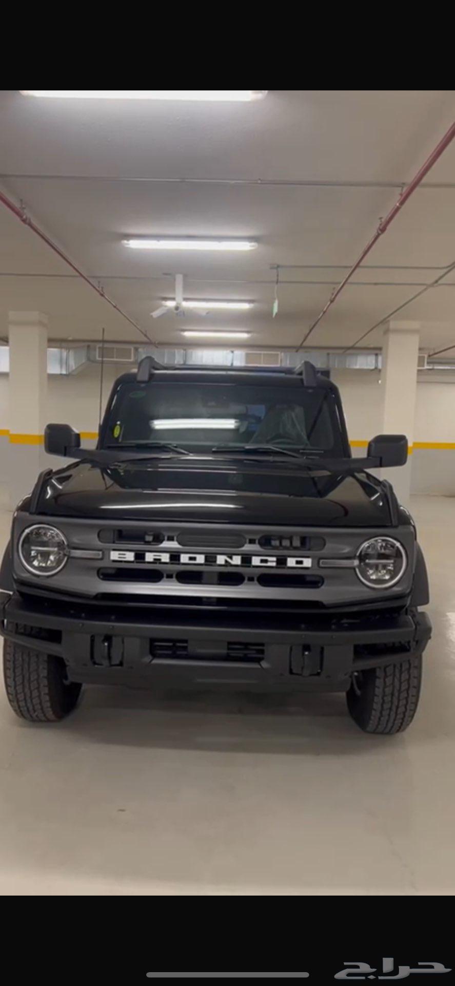 Jeep Banku for sale, the model is available in pictures, model 2263204915003905111