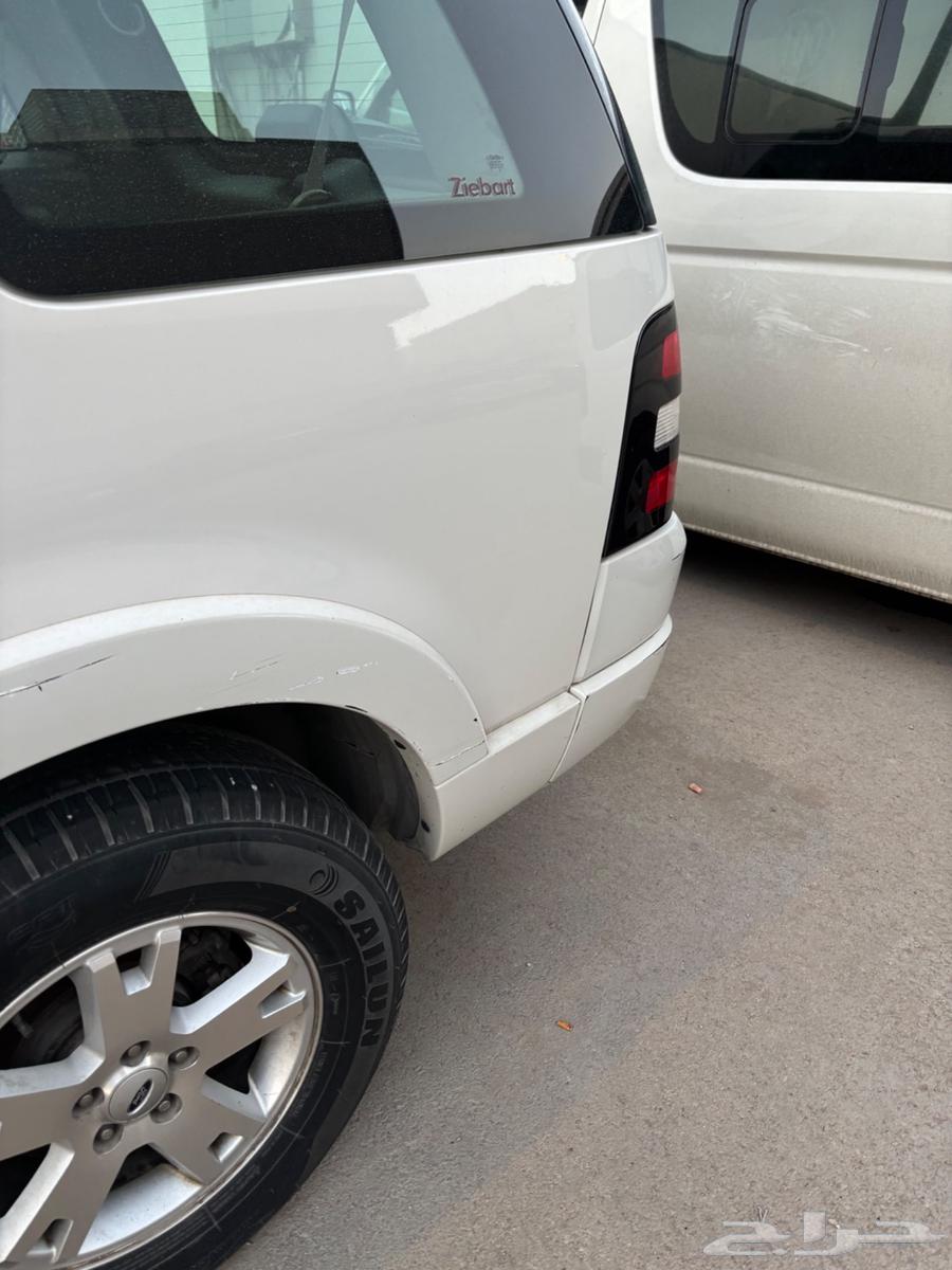 Ford Explorer 200863205411293955114