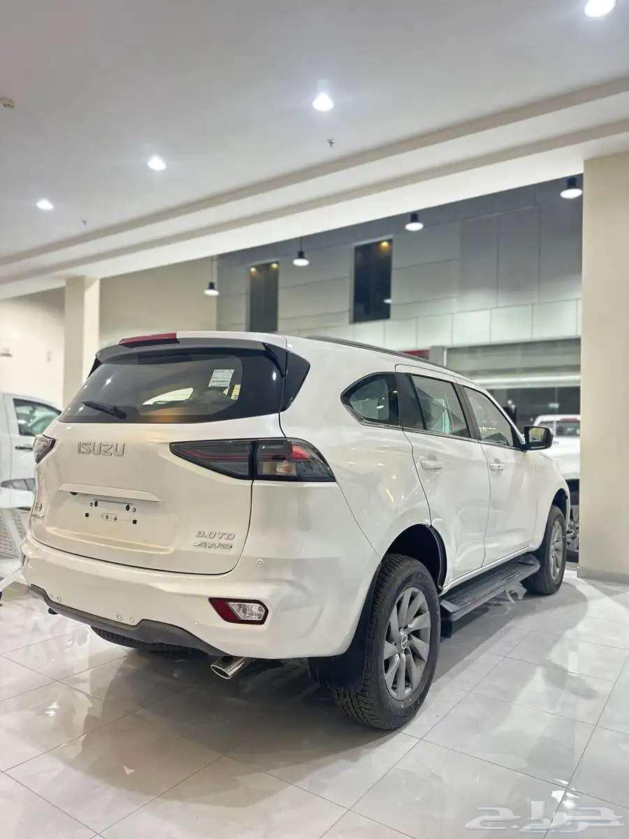 Monthly offer (Isuzu MUX full option double cab) imported by Al-Issa, large screen63205935115393113