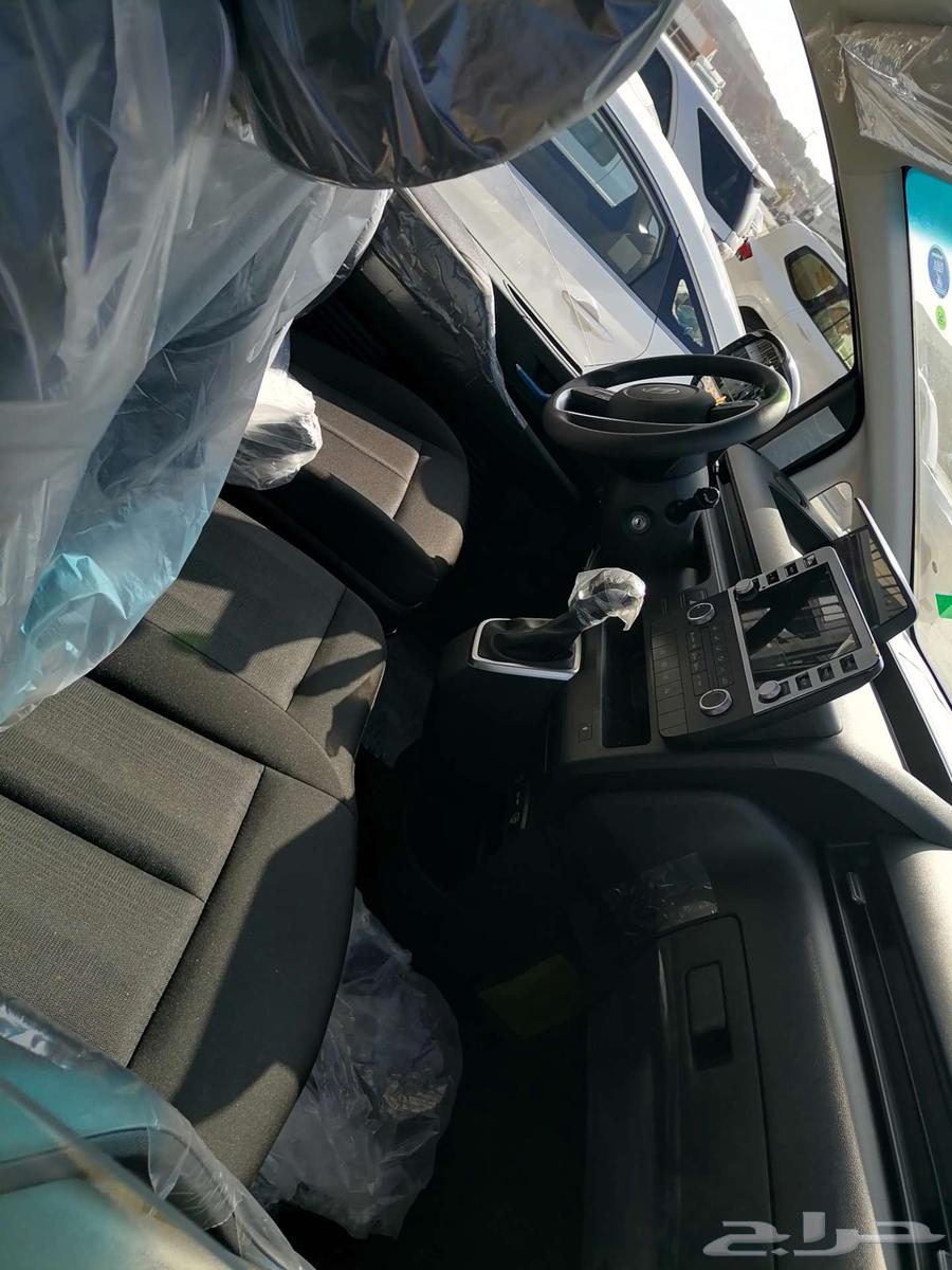 Hyundai Staria 9 passenger diesel automatic 202563202238513795113