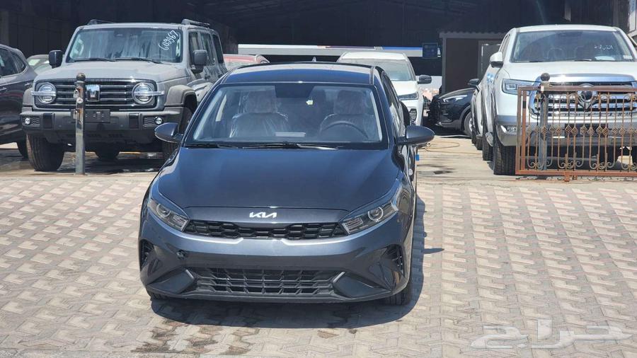 Kia Cerato Standard 1.6 car driving promotions and discounts63203735973507112