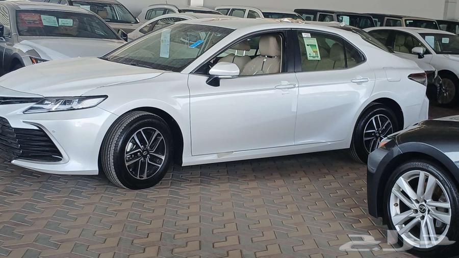 تويوتا كامري LE استاندر مطور2024 بنزين63203226394114111