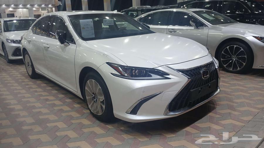 Lexus ES350 Hybrid 2023 Saudi63201183684867111