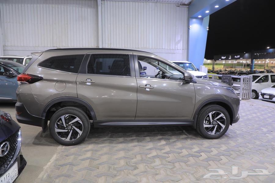 Toyota Rush Standard 4-cylinder model 202363202709637121113