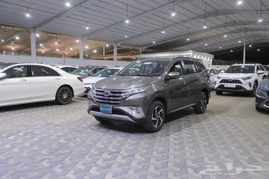 Toyota Rush Standard 4-cylinder model 202363202709637121112