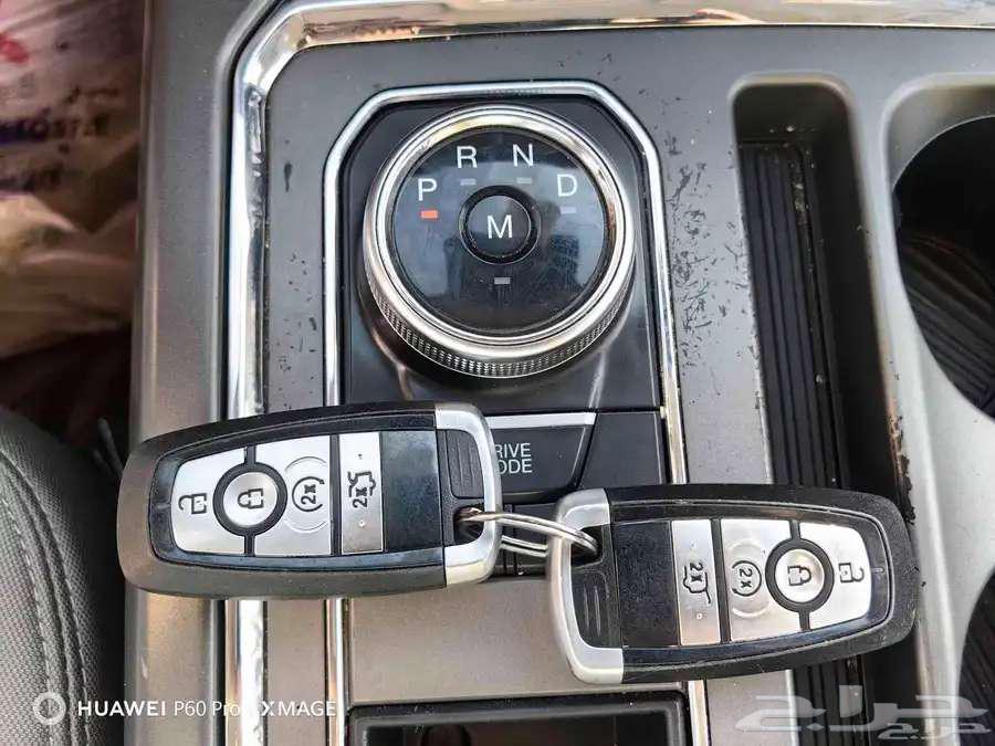 Ford Expedition. Silver 202063203729431299112