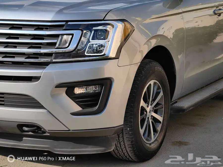 Ford Expedition. Silver 202063203729431299111