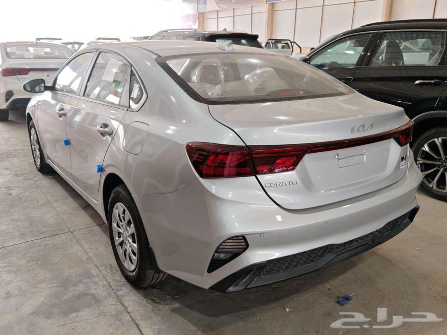 Kia Cerato Standard 1.6 car driving promotions and discounts63203735973507114