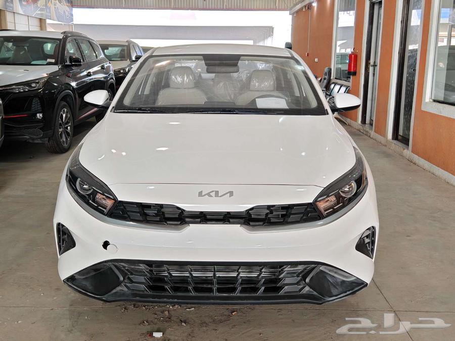 Kia Cerato Standard 1.6 car driving promotions and discounts63203735973507113