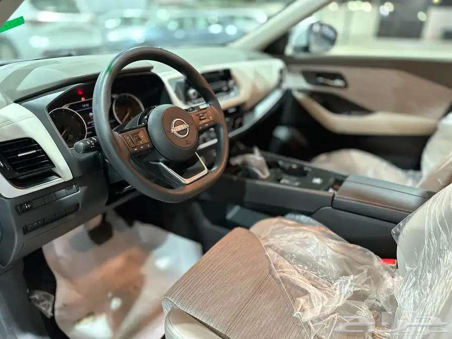 Nissan Exttrail 5 passenger standard 202463203746935938114