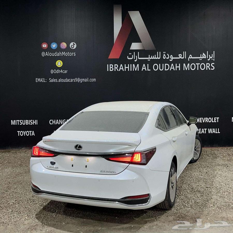 Lexus ES 300 AH Hybrid - 2025 - Saudi - Cash and Installments63201707905411112