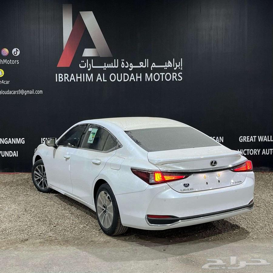 Lexus ES 300 AH Hybrid - 2025 - Saudi - Cash and Installments63201707905411113