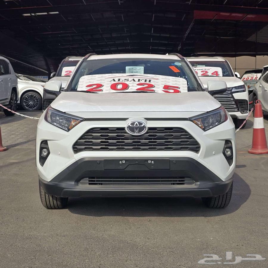 Toyota RAV4 XLE 202563203231123075112