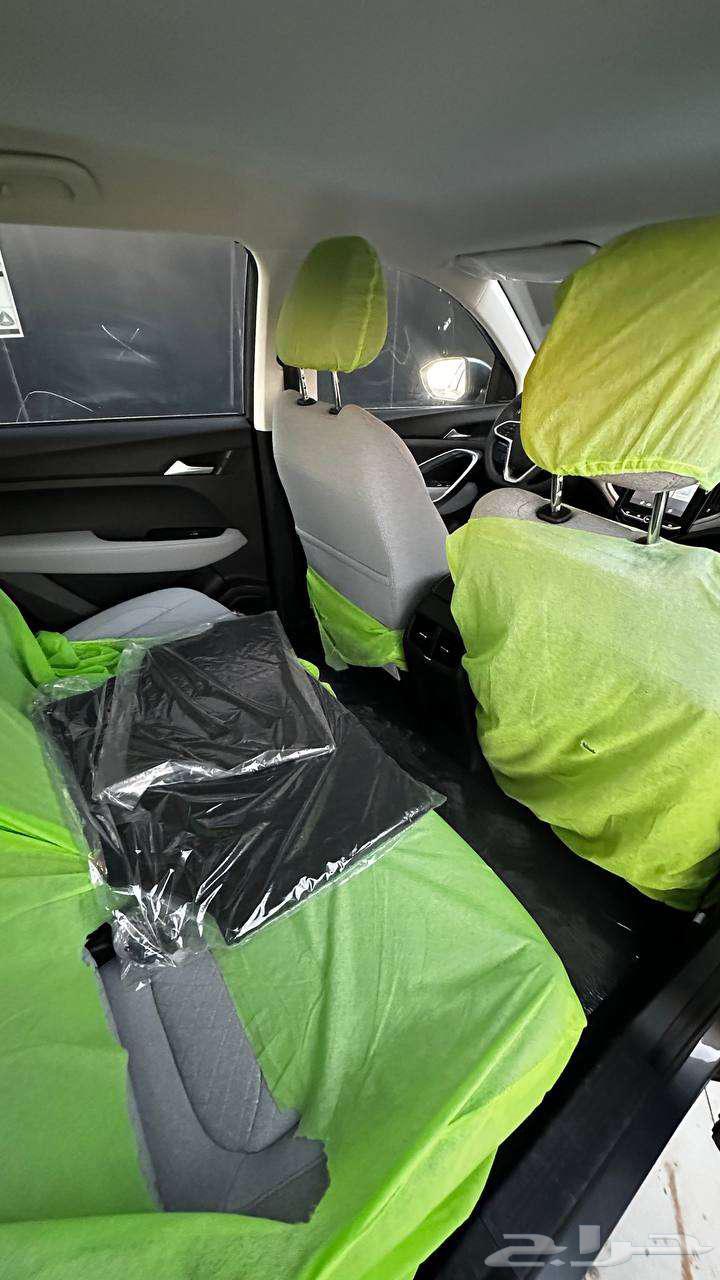 Chevrolet Captiva LT 2025 with 7 seats for you and your family63200213872771113