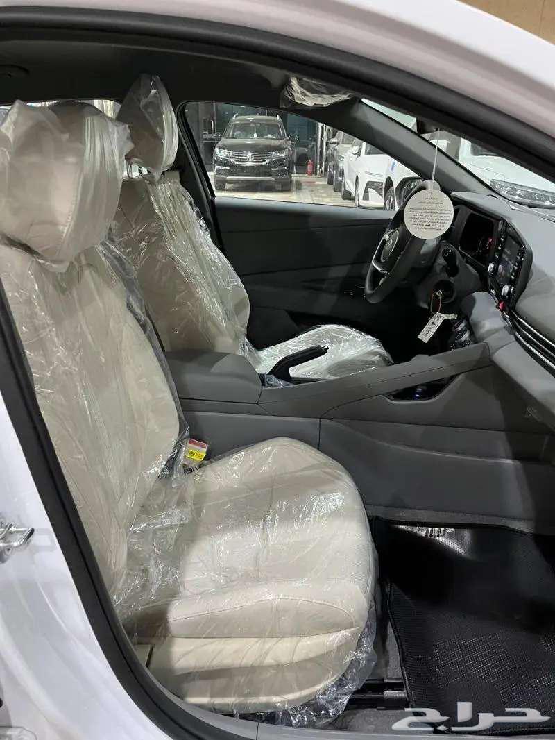 Hyundai Elantra 2.0cc Smart 2025 cash and bank63199151817091114