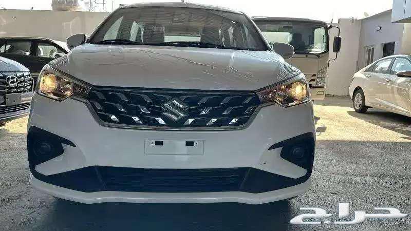 The lowest price for Suzuki Ertiga GLX fully loaded 2025 model63200704195842113