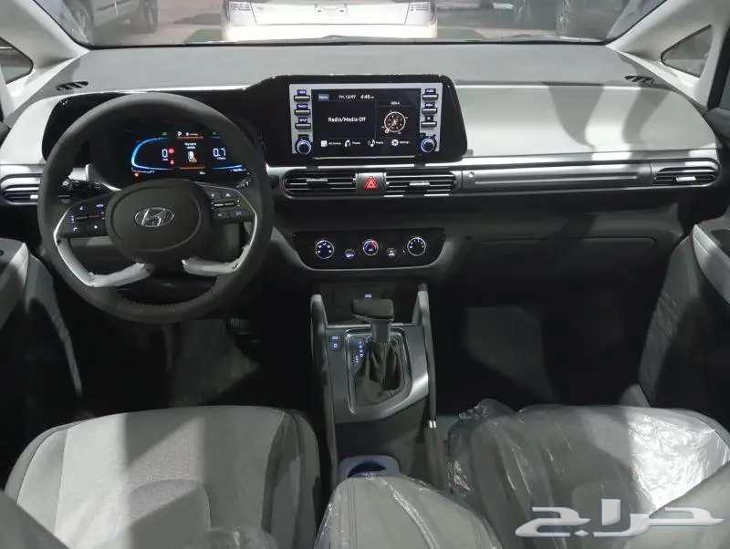 Hyundai Staria 7-seater 2025 cash and installments63200700490625114