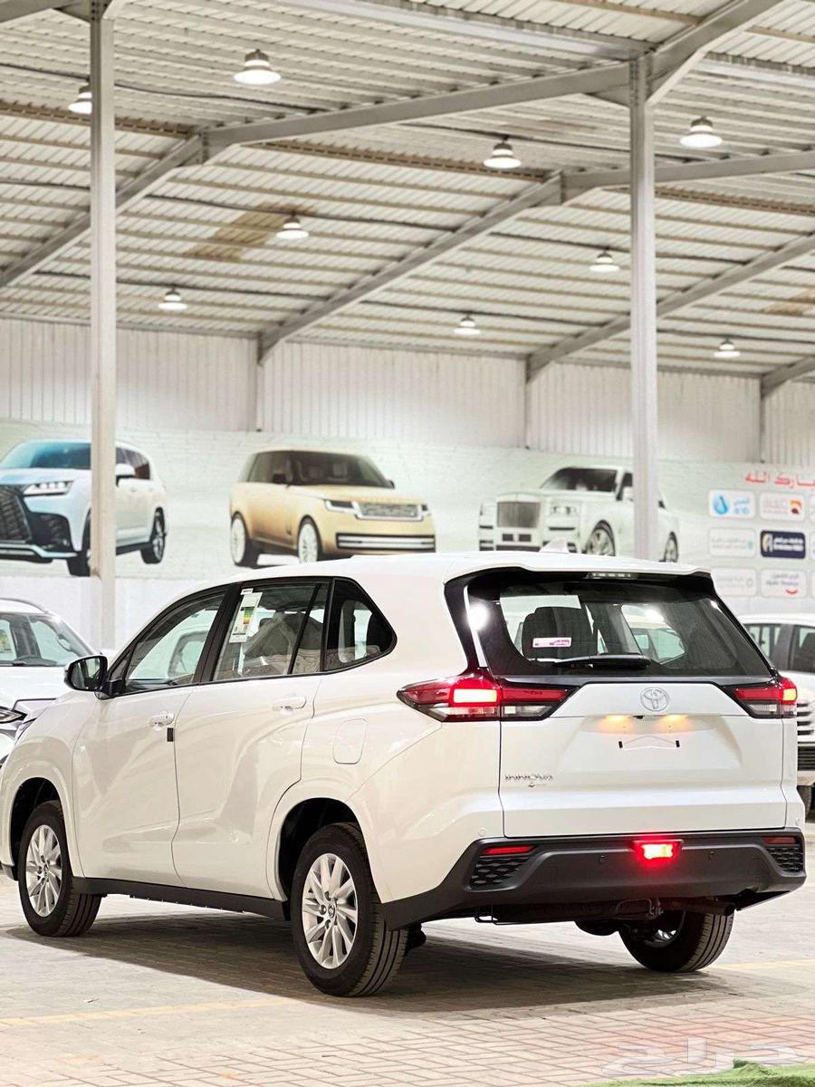 Toyota Innova 2024 gasoline63199147790721113