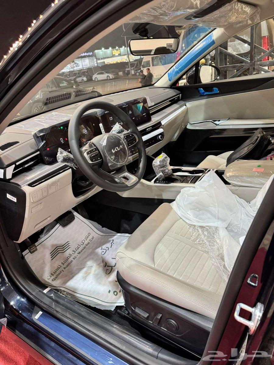 Kia K5 Standard with upgraded features 2025, Al-Jaber agent, cash and installments available63187291976323114