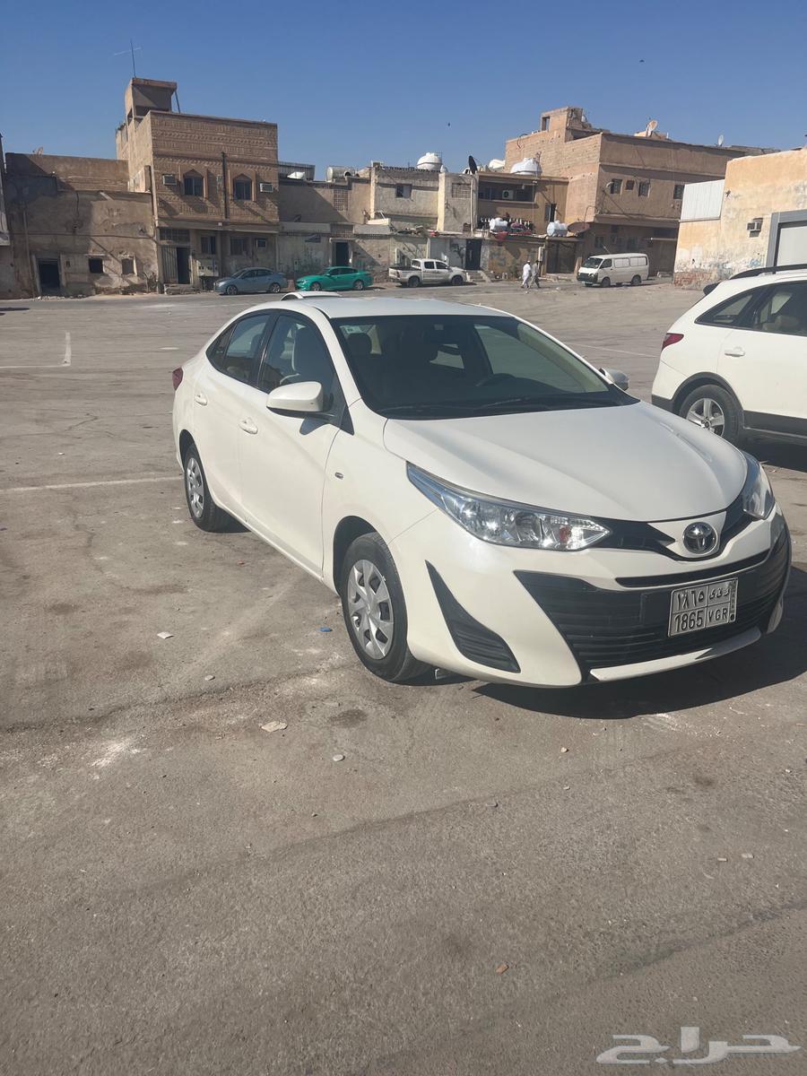 Toyota Yaris 201963199175532545114