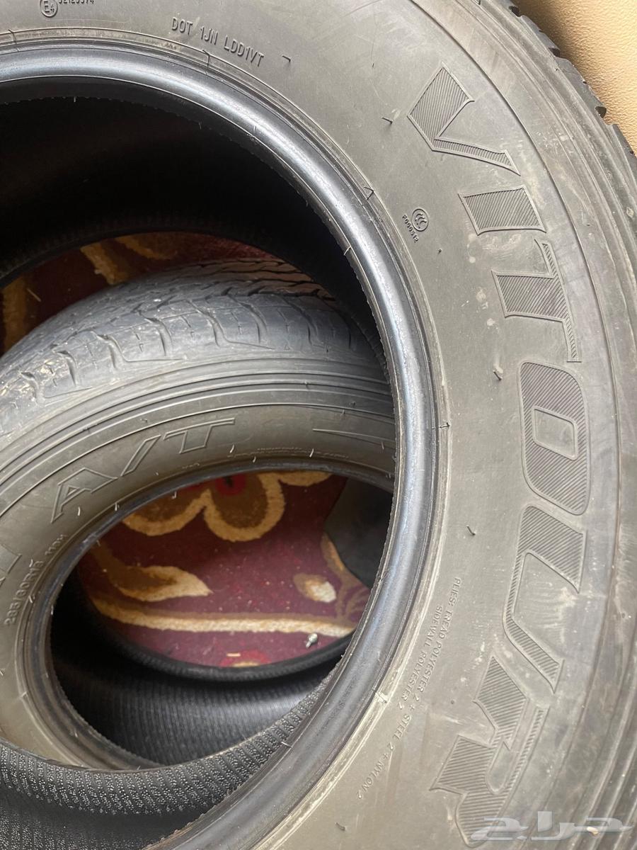 Selling Kfir tires for a Jeep Land Cruiser and a Tahoe tire, all are clean and free of patches.63198157982850112
