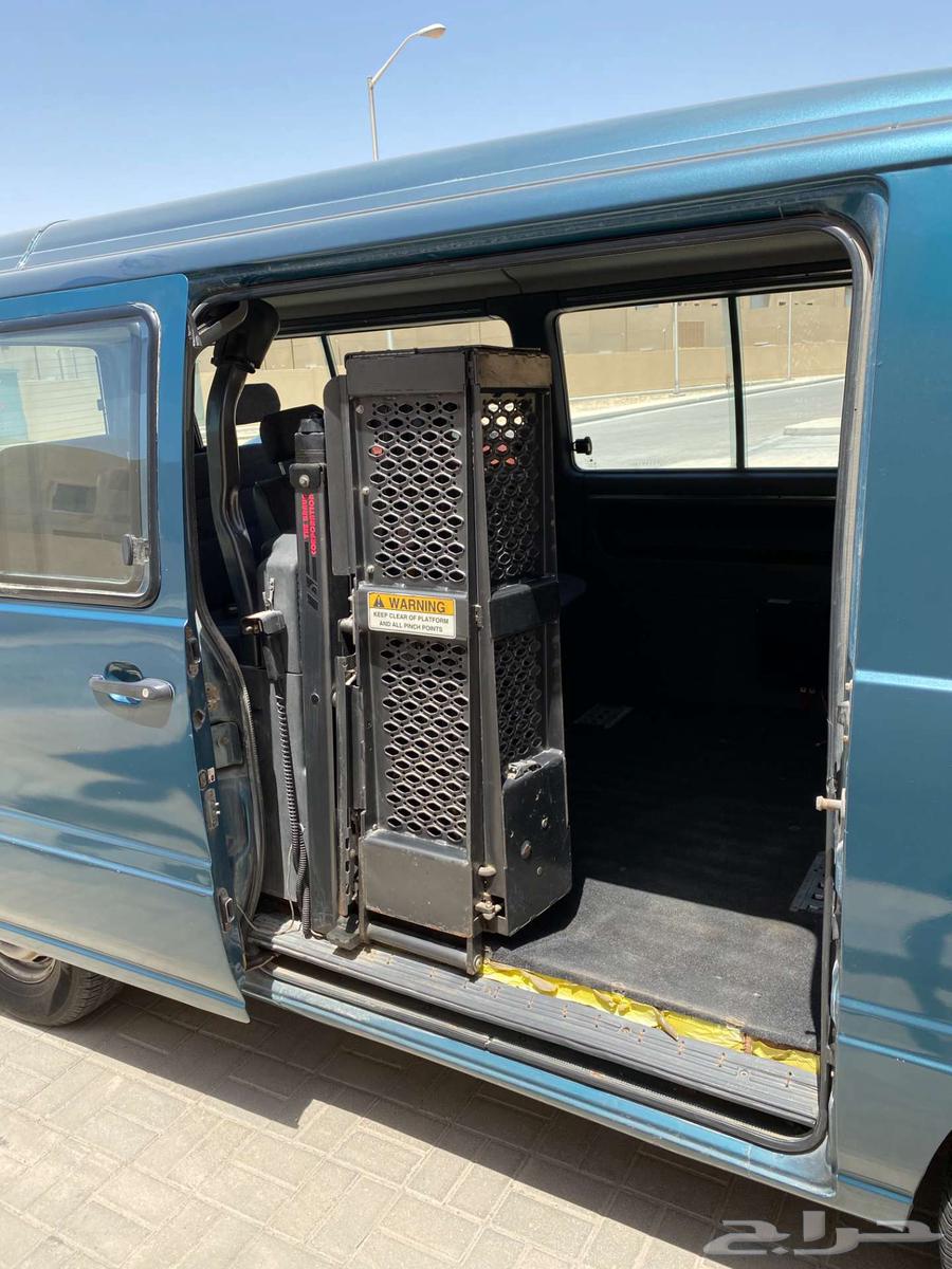 Mercedes bus model MB140, year 200263197680244481112