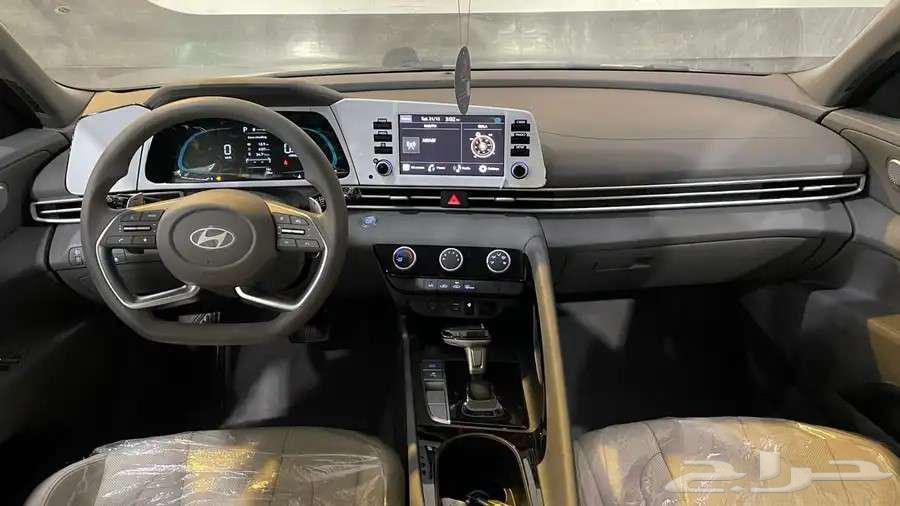 Hyundai Elantra 2.0 Smart Plus 2025 design - reliability - comfort63198673214851112