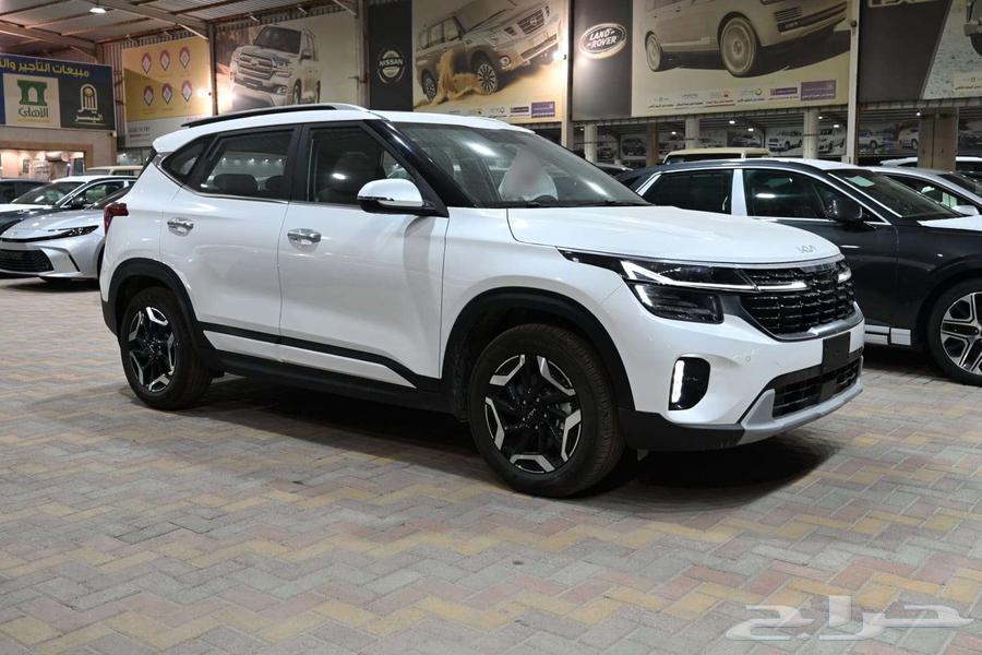 Kia Seltos 2024, full leather, panoramic roof, imported by Al-Jaber63200700564610111
