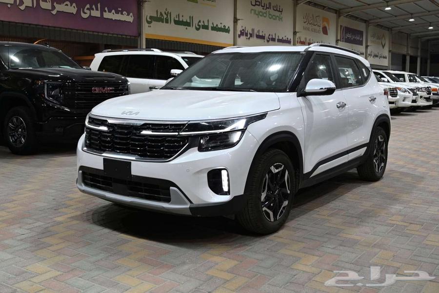 Kia Seltos 2024, full leather, panoramic roof, imported by Al-Jaber63200700564610113