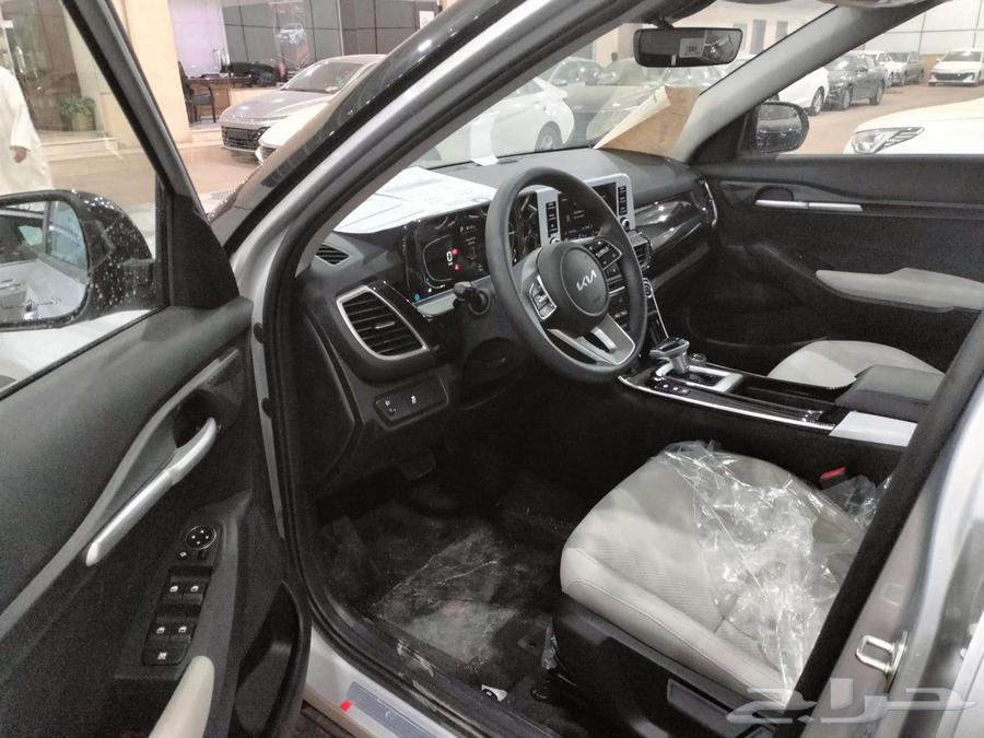 Kia Seltos GLS half option 2024 for bank financing - cash63201216826882113