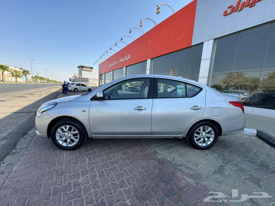 Nissan Sunny old model 202463199653366019112