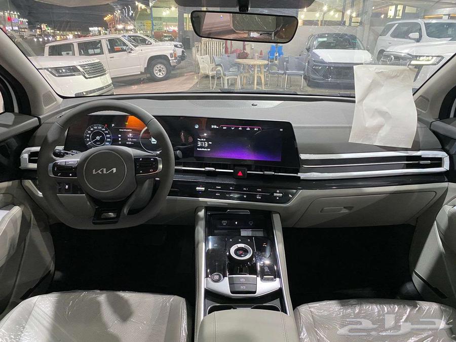 Kia Sportage half-full L model 2025 export to Egypt under the initiative63199159783426112