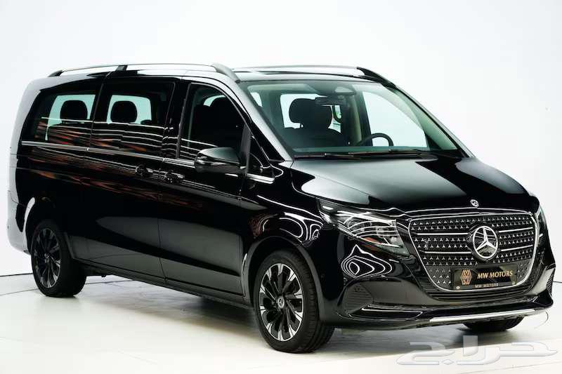 Mercedes V 300 Avantgarde 2025 model, Gulf specs, black exterior and black interior631956457920021118