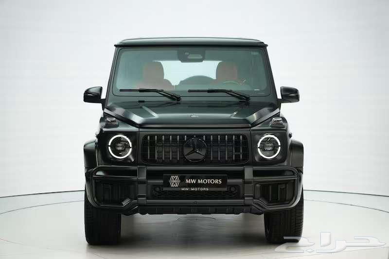 Mercedes G 63 2025 model, Gulf specs, black with red magnu63196196677122111
