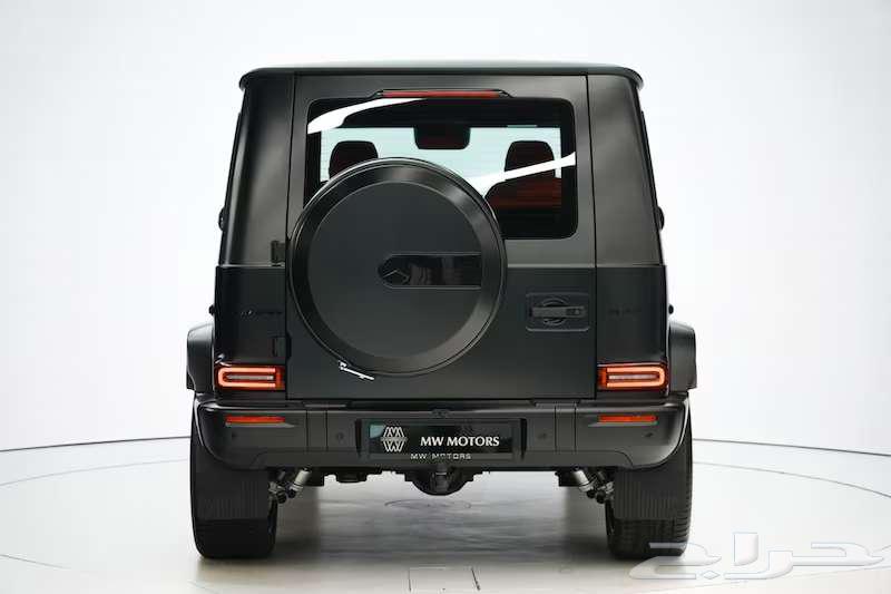 Mercedes G 63 2025 model, Gulf specs, black with red magnu63196196677122114