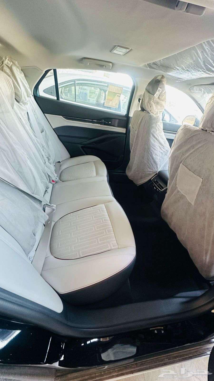 Ford Taurus Trend 202563196196705538113