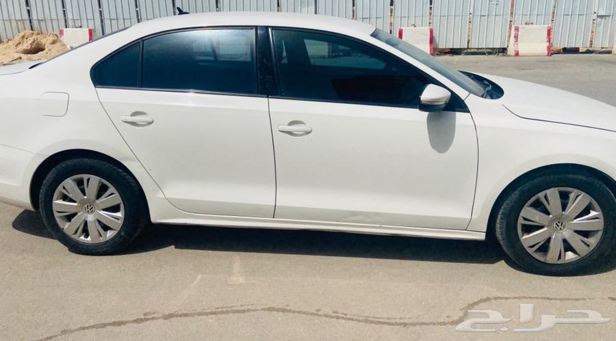 A 2013 Toyota Corolla Wagon car63196673988481111