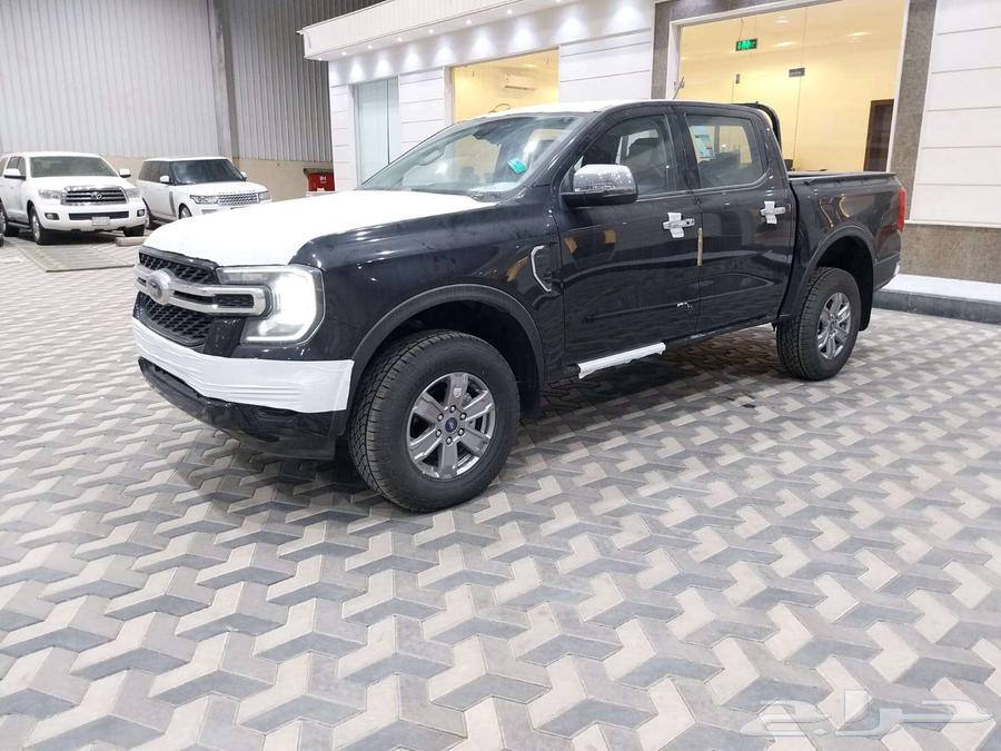 Ford Ranger XLT Automatic 2023, luxury, power, and the lowest price63195649259138112