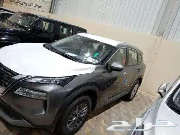 Nissan X-Trail Standard 5-seater model 202463193136933251111