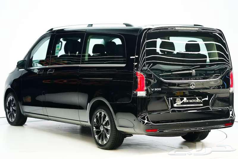 Mercedes V 300 AMG 2025 model, Gulf specs, black exterior black interior63193644924034113