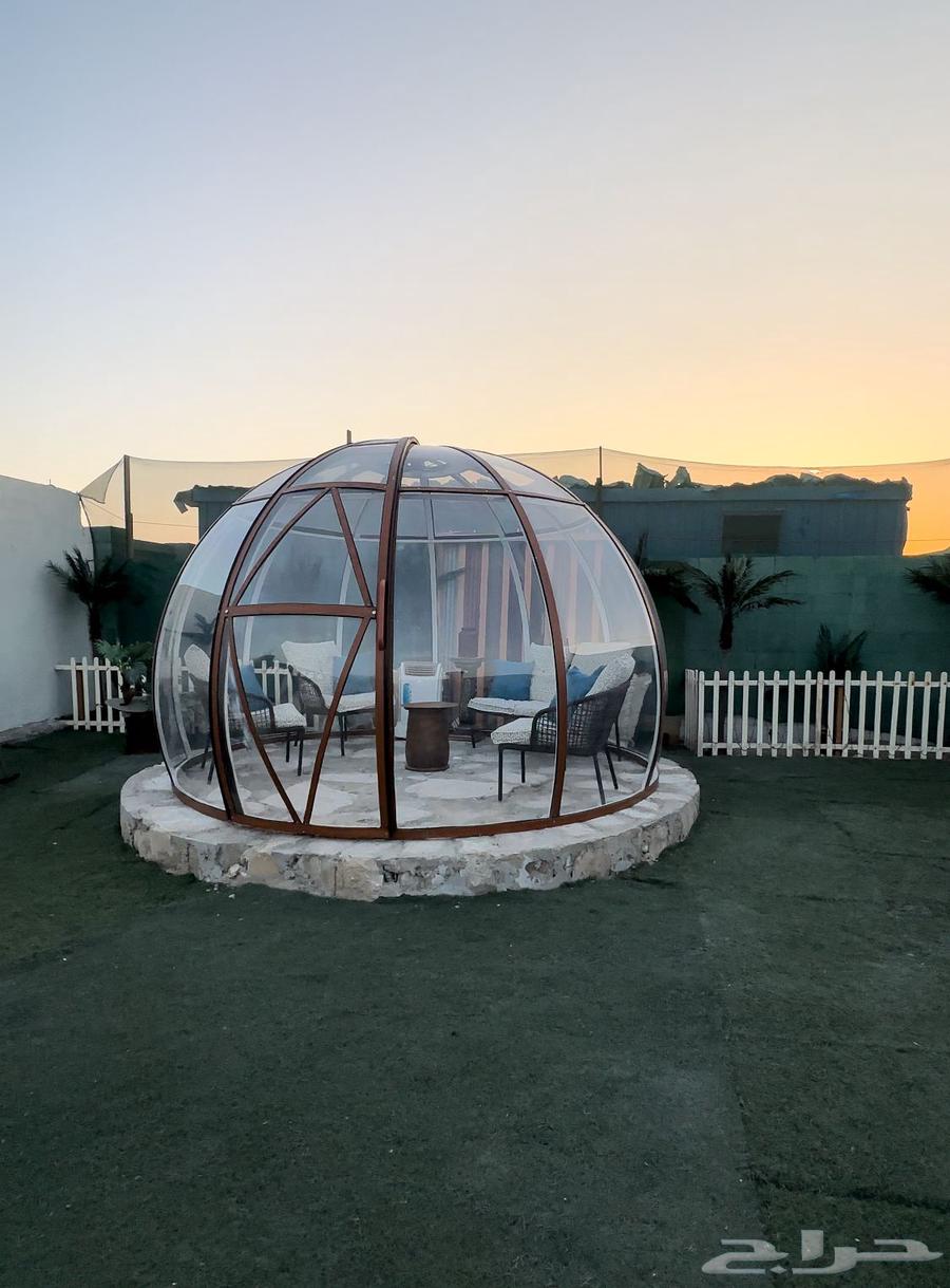 Glass dome rooms used and new with seats63010043933698114