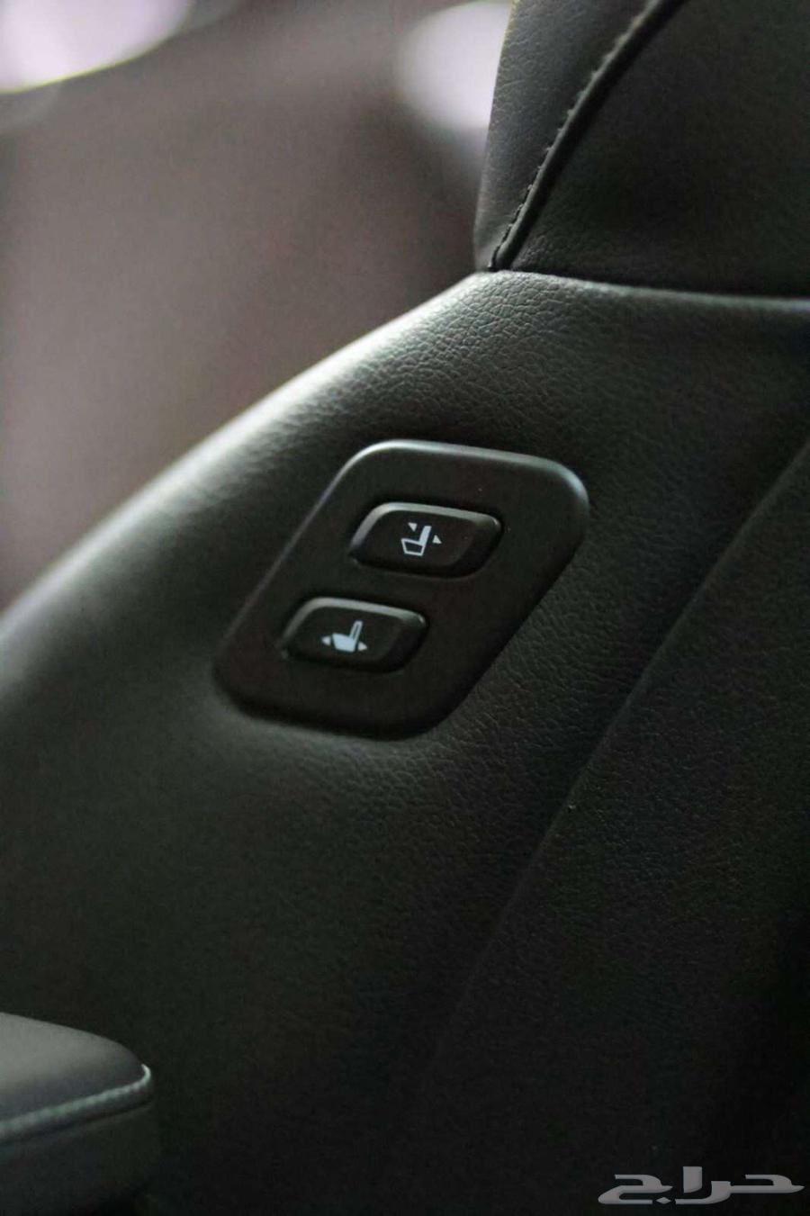 Kia Stinger 2018 diesel in Al-Ahsa63193137152770113