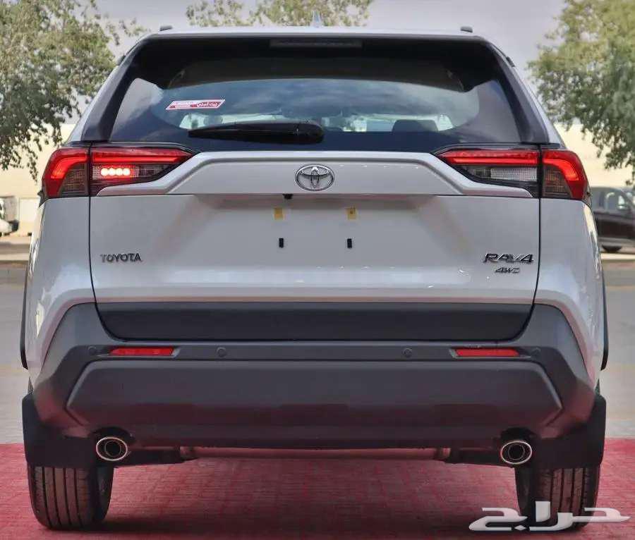 Toyota RAV4 XLE Double Sunroof Gasoline 2025 Sales by Banks and Installments63191619893379111