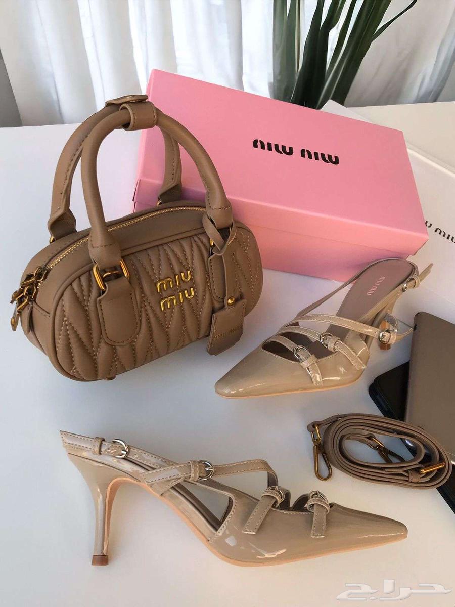 حذاء كعب ميو ميو مع طقم احذية شنطة ماركة MIU MIU مع ملحقات63130703190787111