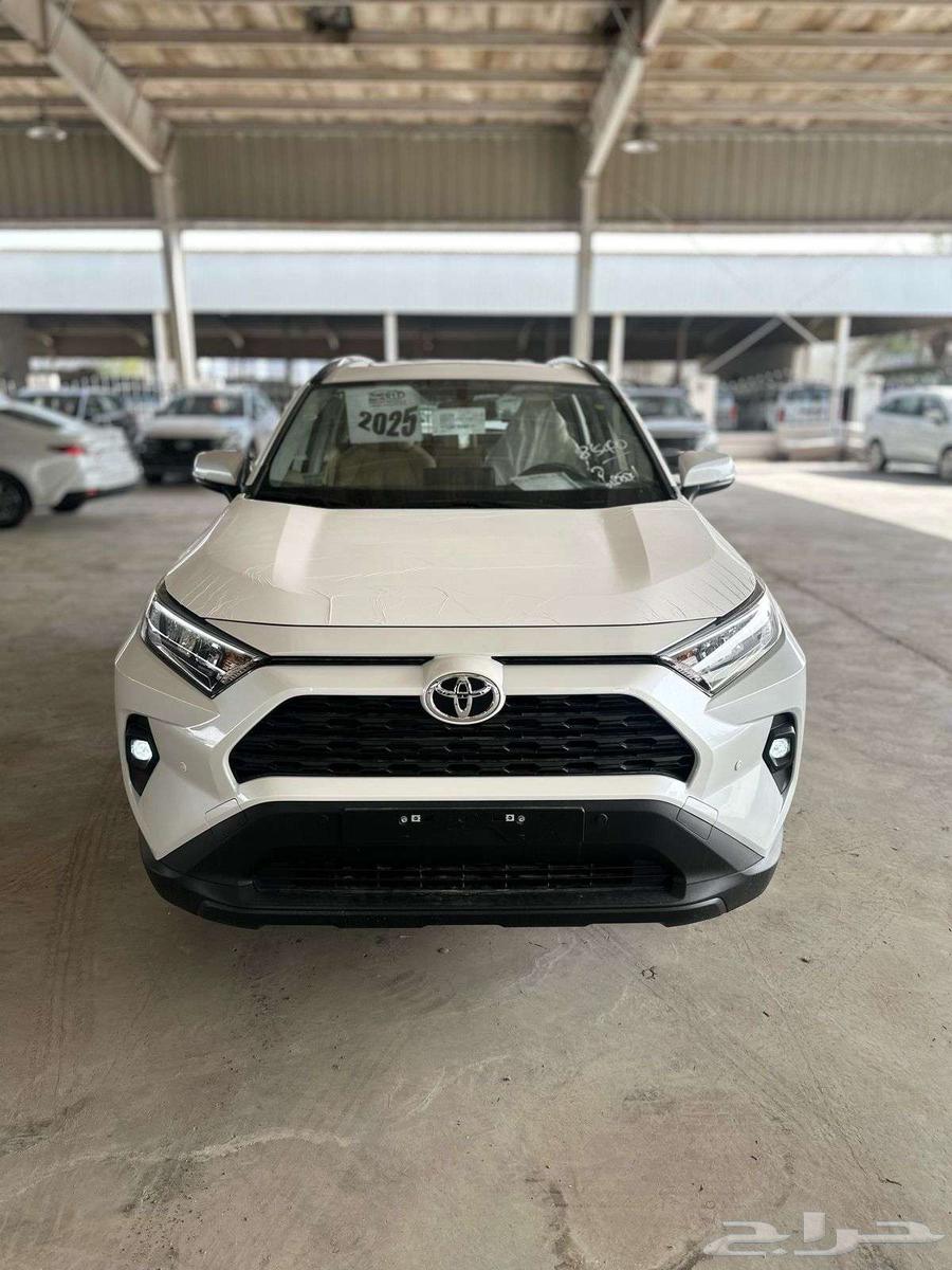 Toyota RAV4 XLE Half Full 2025631882031417631110
