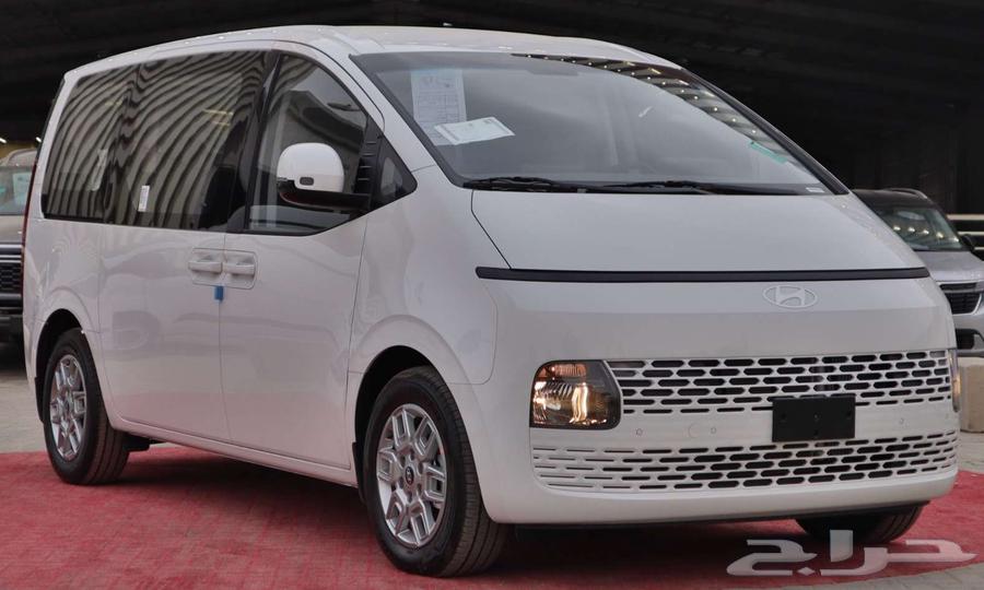 Hyundai Staria 9-seater and 11-seater diesel and gasoline 2025 lowest price63190134593539111