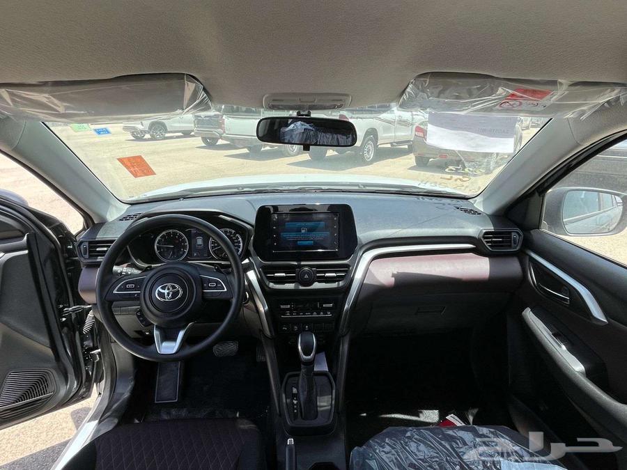 Toyota Urban GL 2025 cash and installment63192650378497114
