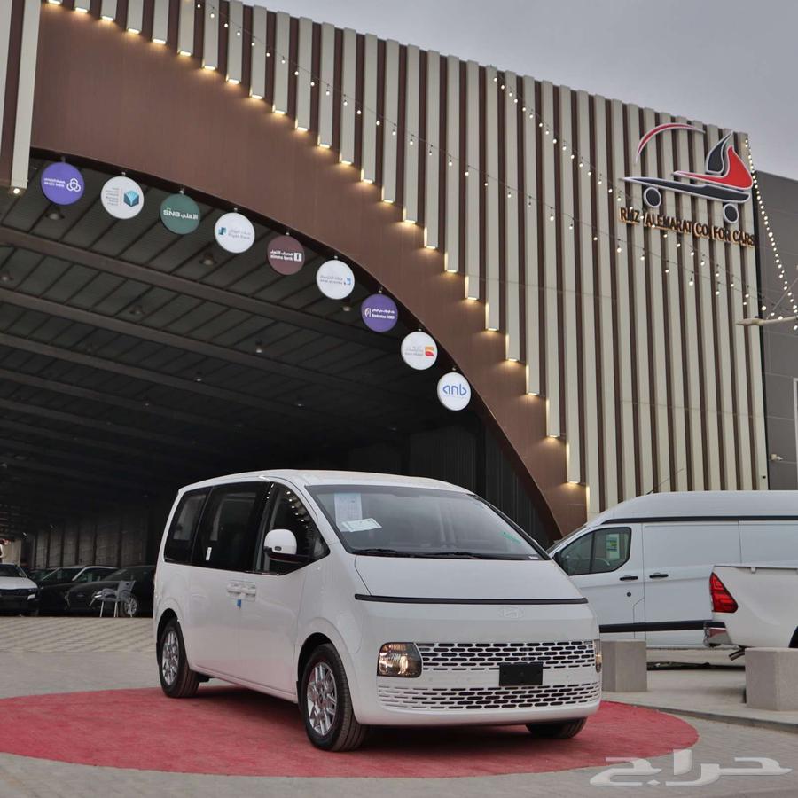 Hyundai Staria 9-seater and 11-seater diesel and gasoline 2025 lowest price63190134593539112
