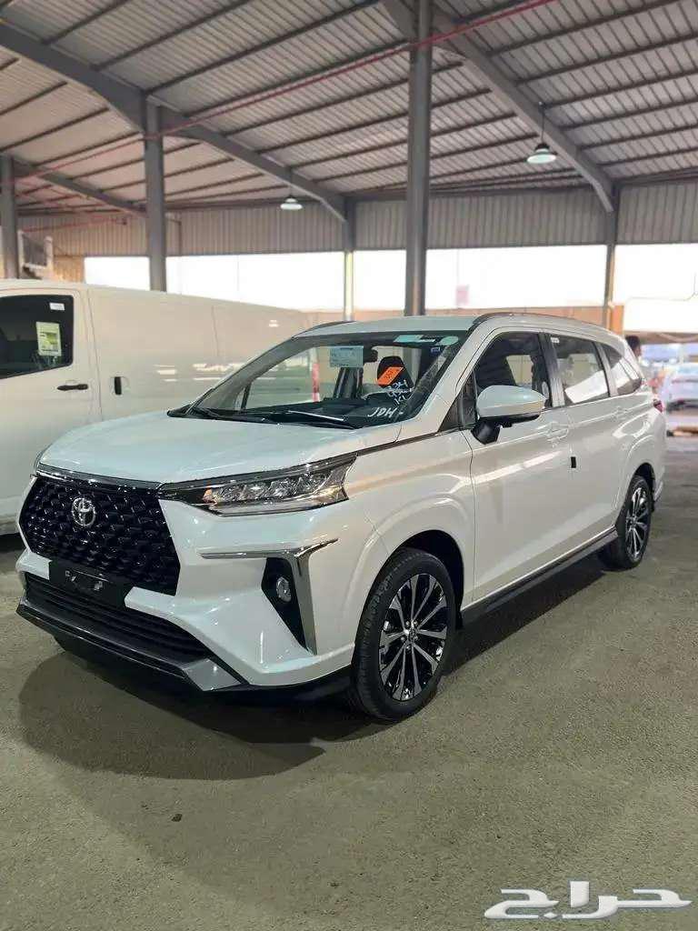 تويوتا فيلوز GLX موديل 2024 عرض بنك الجزيره 1.9563185276998017111